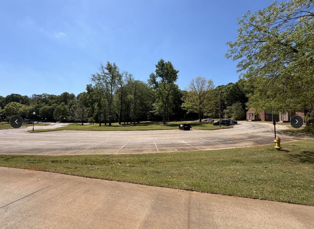 Parking Lot 10